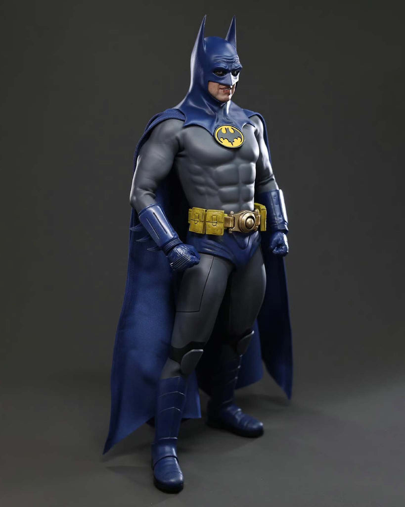 Hot Toys MMS834 The Flash 1/6th scale Batman (Blue & Grey Suit) Collectible Figure [Hot Toys Exclusive]
