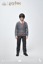 Load image into Gallery viewer, Preorder! INART Harry Potter and the Philosopher’s Stone -Harry Potter Hogwarts Uniform 1/6 (Standard Version)