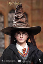 Load image into Gallery viewer, INART Harry Potter and the Philosopher’s Stone Harry Potter Hogwarts Uniform 1/6 (Premium Version)