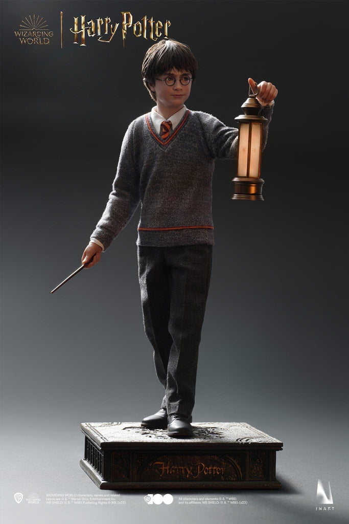 INART Harry Potter and the Philosopher’s Stone Harry Potter Hogwarts Uniform 1/6 (Premium Version)