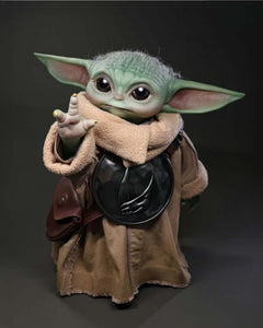 Hot Toys LMS016 Star Wars: The Mandalorian & Grogu Grogu Life-Size Collectible Figure