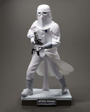 Load image into Gallery viewer, Hot Toys MMS835 Star Wars: The Empire Strikes Back 1/6th scale Snowtrooper Commander Collectible Figure [Hot Toys Exclusive]