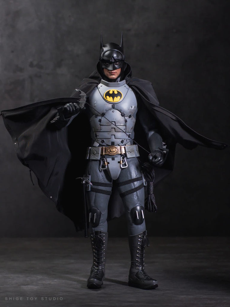 Hot Toys MMS897 The Flash Batman (Arctic Suit) 1/6th scale Collectible Figure