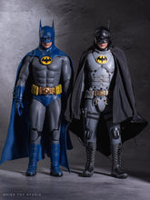 Load image into Gallery viewer, Hot Toys MMS897 The Flash Batman (Arctic Suit) 1/6th scale Collectible Figure