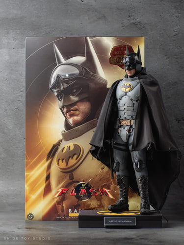 Hot Toys MMS897 The Flash Batman (Arctic Suit) 1/6th scale Collectible Figure
