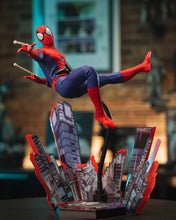 Load image into Gallery viewer, Hot Toys CMS015 Marvel Comics Spiderman 1/6 Scale Collectible Figure (Limited to 400 pieces in Hong Kong)