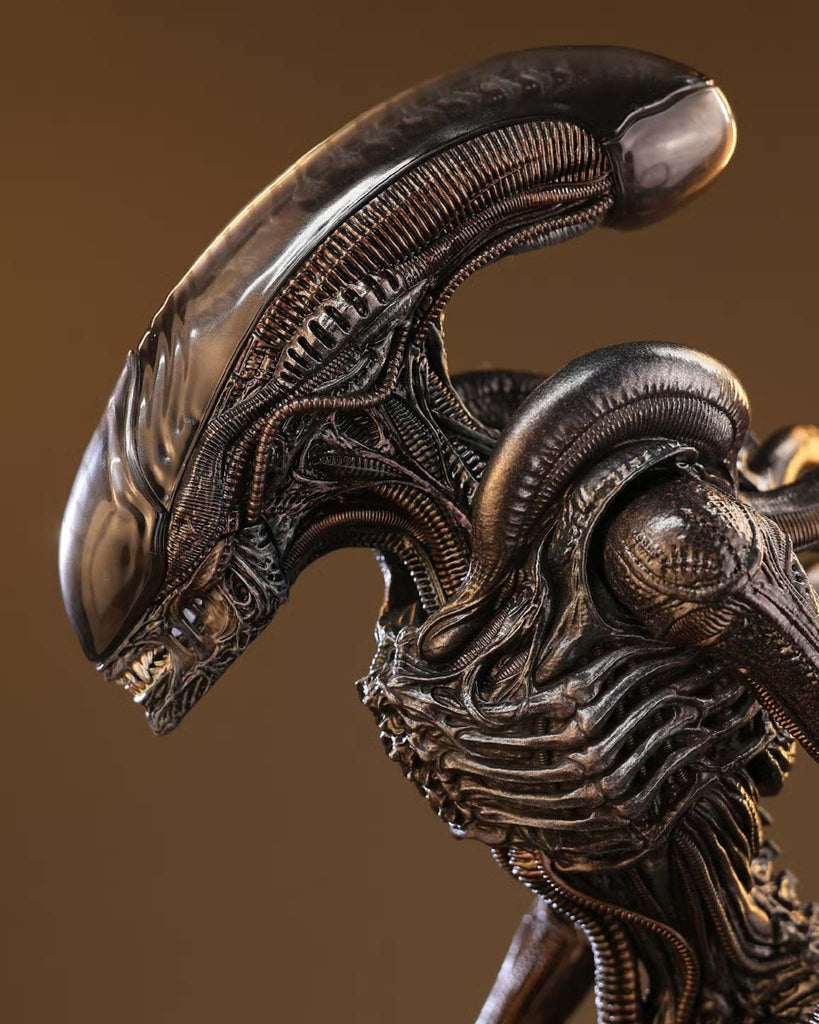 Hot Toys MMS784 Alien: Romulus 1/6th scale Scorched Xenomorph Collectible Figure