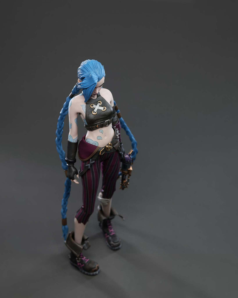 Hot Toys TMS137 Arcane 1/6th scale Jinx Collectible Figure