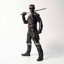 Load image into Gallery viewer, Hot Toys MMS791B Deadpool &amp; Wolverine 1/6th Scale Blade Collectible Figure (Special Edition)