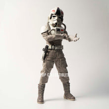 Load image into Gallery viewer, Hot Toys MMS845 Star Wars: The Mandalorian &amp; Grogu Imperial Remnant AT-AT Driver 1/6th scale Collectible Figure