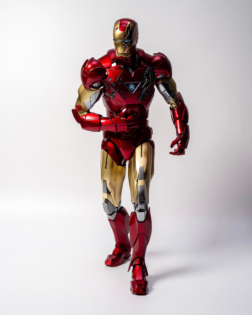 Hot Toys MMS687D52 The Avengers Iron Man Mark VI (2.0) 1:6 Scale Collectible Figure