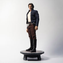 Load image into Gallery viewer, Hot Toys MMS846 Star Wars: The Empire Strikes Back - Han Solo 1/6th Scale Collectible Figure