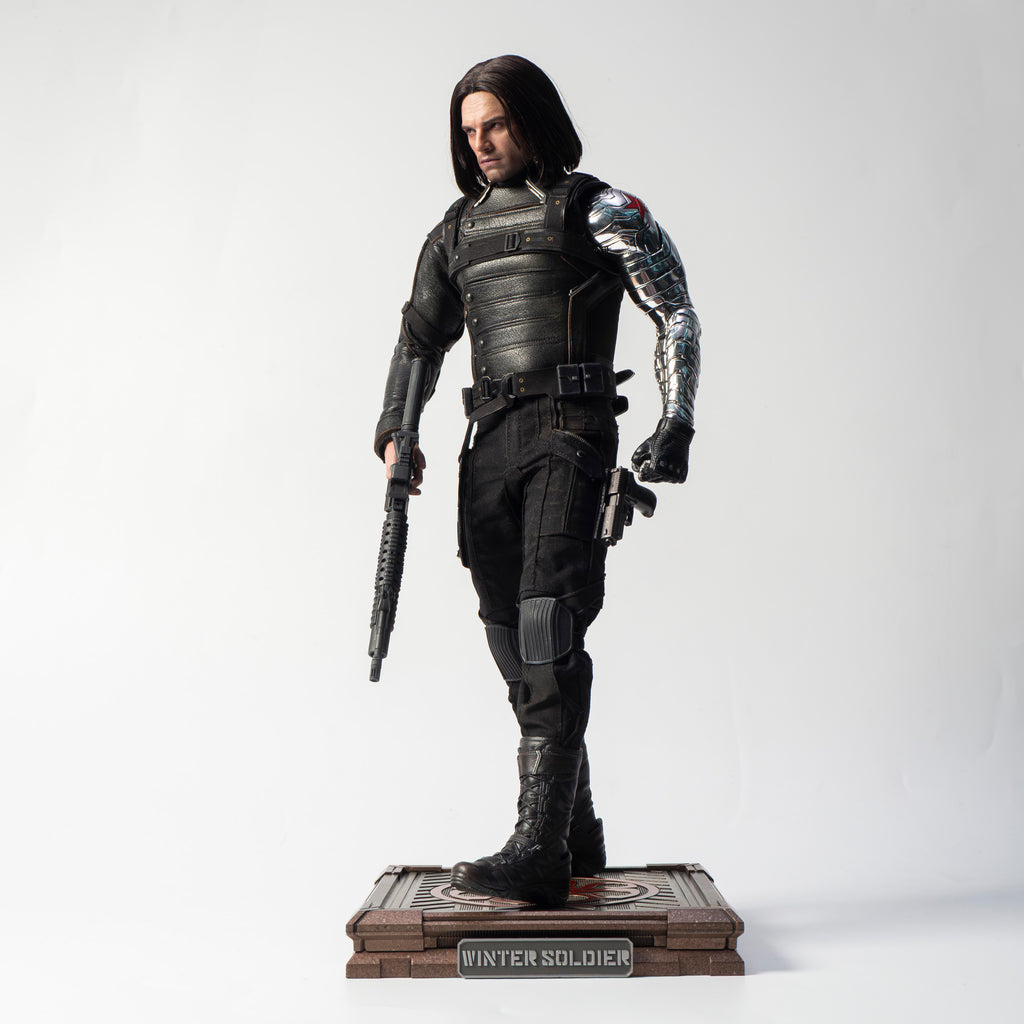 Hot Toys MMS790AEB Captain America: The Winter Soldier 1/6th scale Winter Soldier Collectible Figure (Artisan Edition) (Special Edition) [Hot Toys Exclusive]
