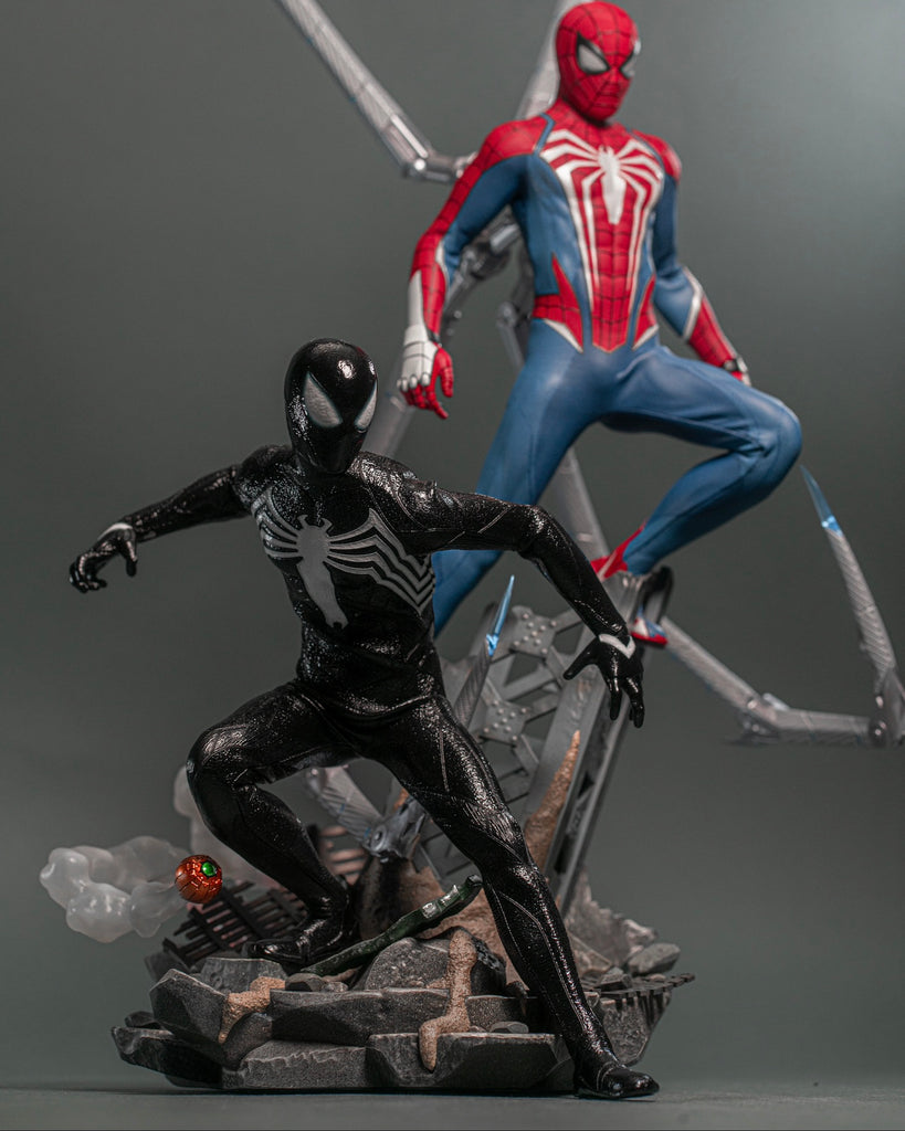 Hot Toys VGM56B Marvel Spiderman 2 1/6th scale Peter Parker (Black Suit) Collectible Figure Toyfair Special Edition