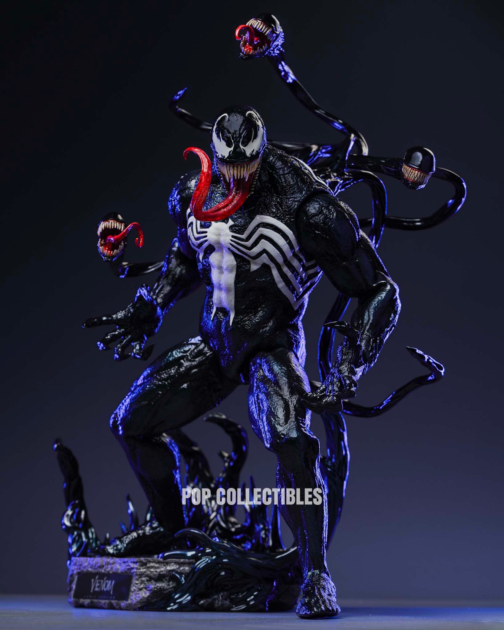 Hot Toys CMS023 Marvel Comics Venom 1/6th Scale Collectible Figure