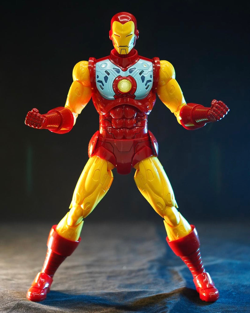 Hot Toys CMS014D57 Marvel Comics Classic Iron Man 1/6th Scale Collectible Figure (Regular Edition)