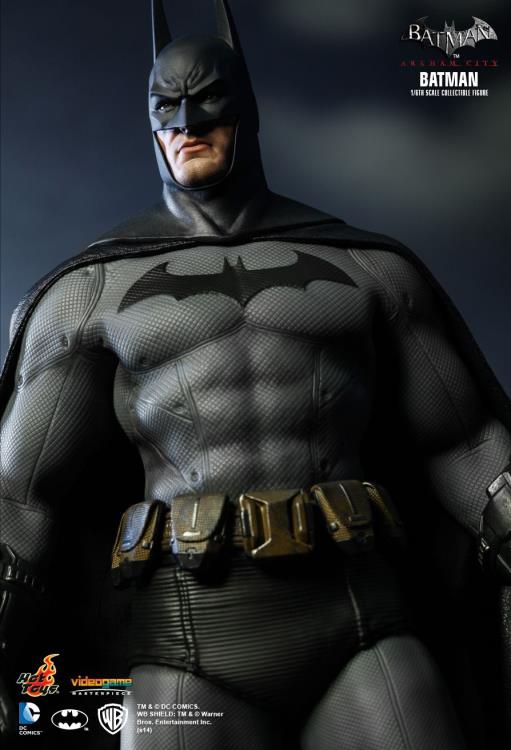 Hot Toys VGM18 Batman Arkham City: Batman 1/6 Scale Collectible Figure