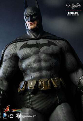 Hot Toys VGM18 Batman Arkham City: Batman 1/6 Scale Collectible Figure