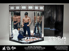 Load image into Gallery viewer, Hot Toys DX04 Enter the Dragon Bruce Lee 1/6th Scale Collectible