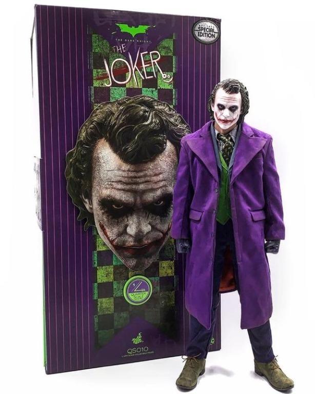 Hot Toys QS010 The Dark Knight 1/4th scale The Joker Collectible Figure