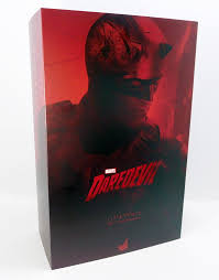 Hot Toys TMS003 Marvel’s Daredevil: Daredevil 1/6 scale Collectible Figure