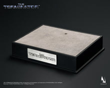 Load image into Gallery viewer, Preorder! INART The Terminator T-800 1/6 Scale Collectible Figure