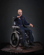 Load image into Gallery viewer, Preorder! Hot Toys MMS917 Avengers: Doomsday 1/6th scale Professor X Collectible Figure