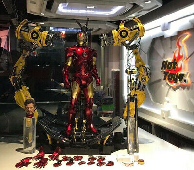 Hot toys MMS462D22 Marvel Ironman 2 Ironman Mark 4 with Suit Up Gantry 1/6 Scale Collectible Figure