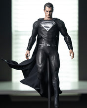 Load image into Gallery viewer, Hot toys TMS038 DC Zack Snyder Justice League Knightmare Batman and Superman Collectibles Set