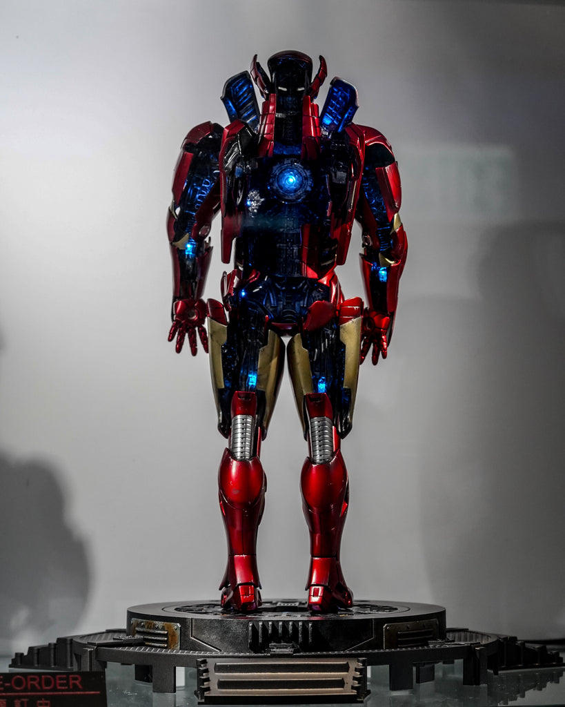 Hot Toys DS004D51 Ironman Mark VII (Open Armor Version) 1/6 Scale Collectible Figure