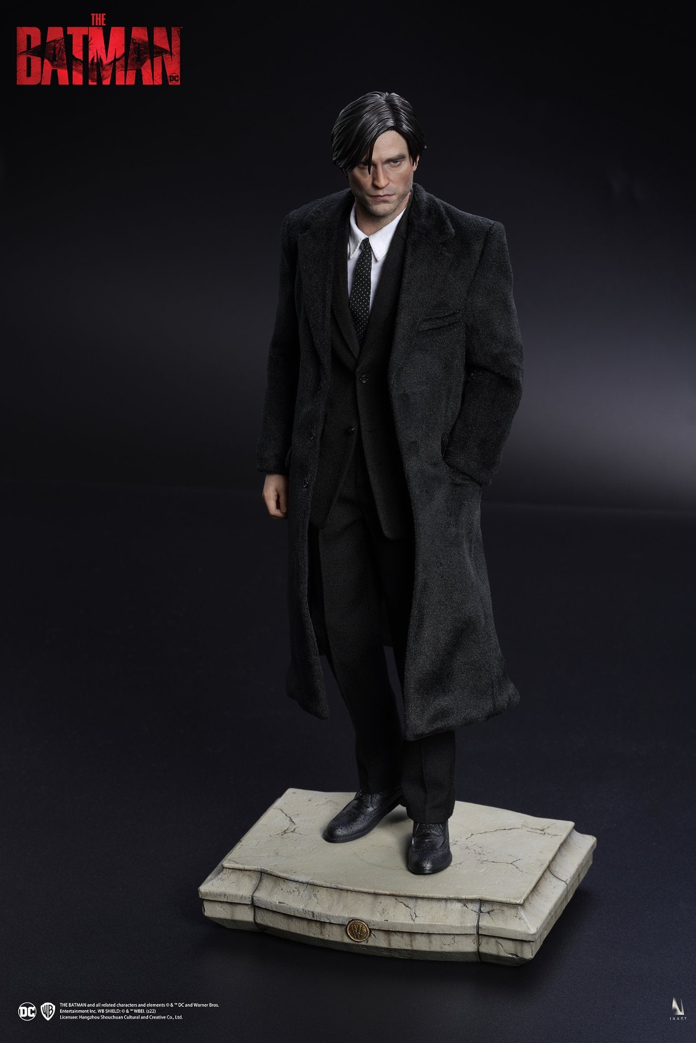 INART Bruce Wayne 1/6th Scale Collectible Figure (Standard
