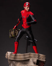 Load image into Gallery viewer, Hot toys MMS625 Spiderman No Way Home Spiderman Battling Version Movie Promo Edition