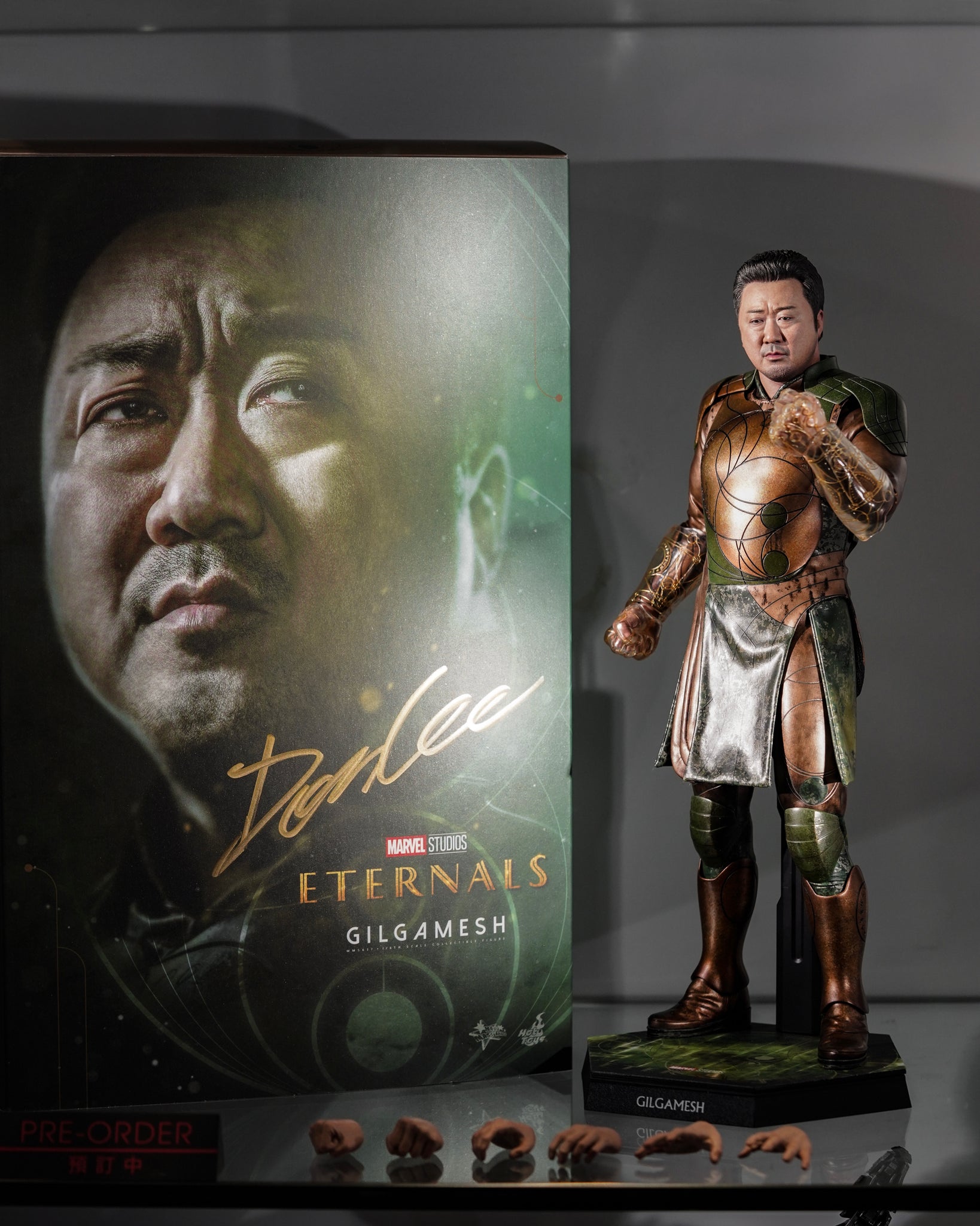 Hot Toys MMS637 The Eternals Gilgamesh 1/6 Scale Collectible 
