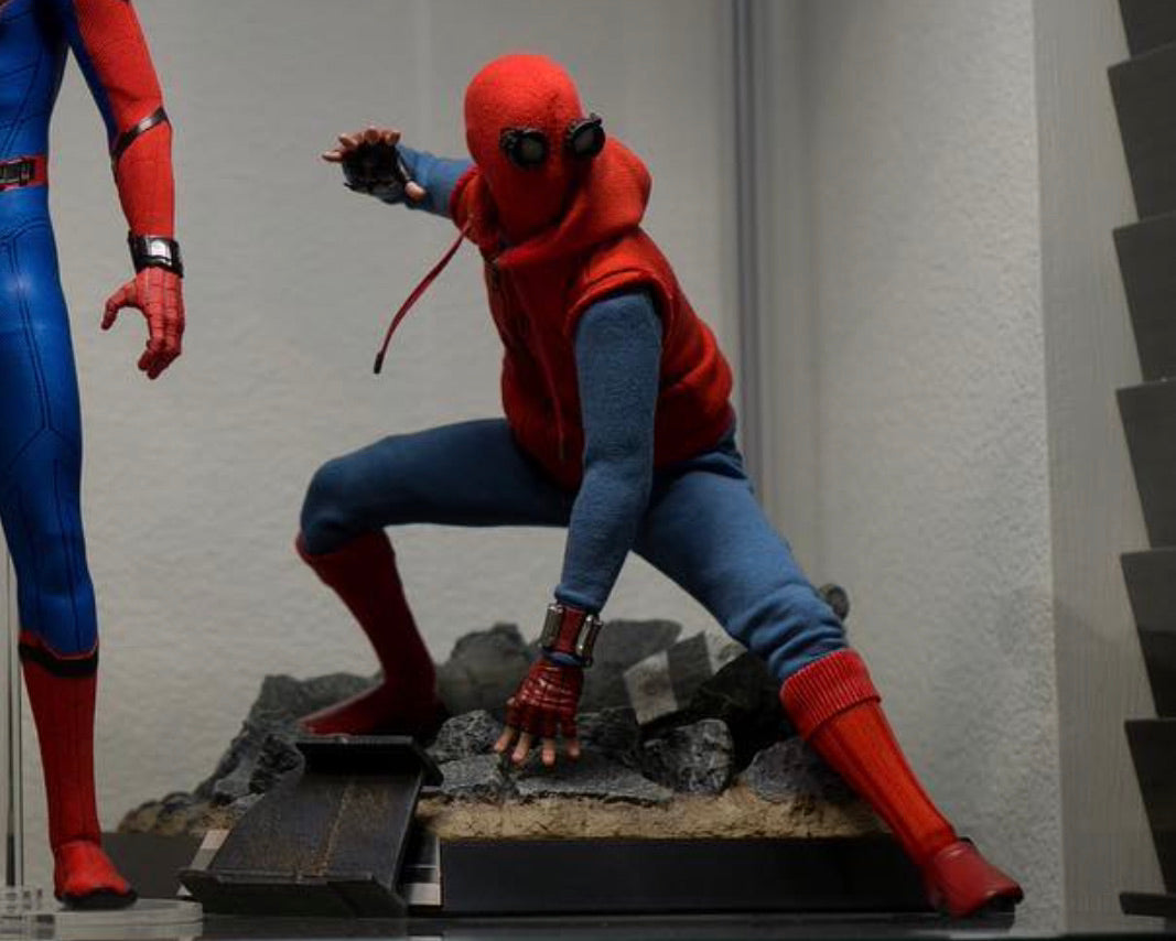 Hot toys MMS414 Spiderman Homecoming Homemade Suit – Pop Hot toys MMS414 Spiderman Homecoming Homemade Suit – Pop