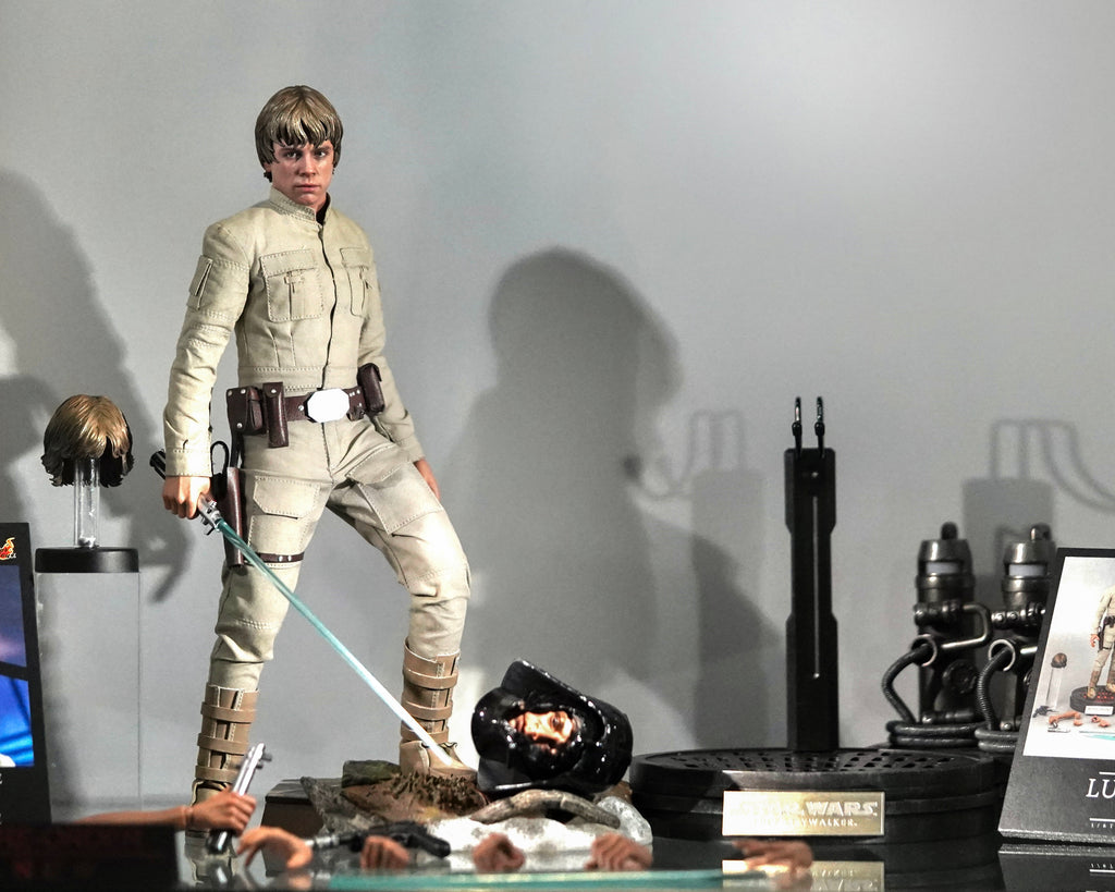 Hot Toys DX25 Star Wars Empire Strikes Back Luke Skywalker Luke Skywalker Bespin (Deluxe Edition)