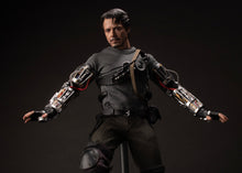 Load image into Gallery viewer, Hot toys MMS582B Tony Stark Mech Test Version Deluxe Edition(Special Edition)(Ironman)