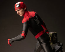 Load image into Gallery viewer, Hot toys MMS625 Spiderman No Way Home Spiderman Battling Version Movie Promo Edition