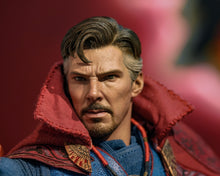 Load image into Gallery viewer, Hot Toys MMS645 Dr Strange Multiverse of Madness Dr Strange 1/6 Scale Collectible Figure