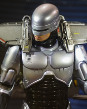 Load image into Gallery viewer, Hot Toys MMS669D49B RoboCop 1/6 Scale Collectible Figure Special Edition