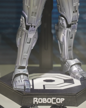 Load image into Gallery viewer, Hot Toys MMS669D49B RoboCop 1/6 Scale Collectible Figure Special Edition