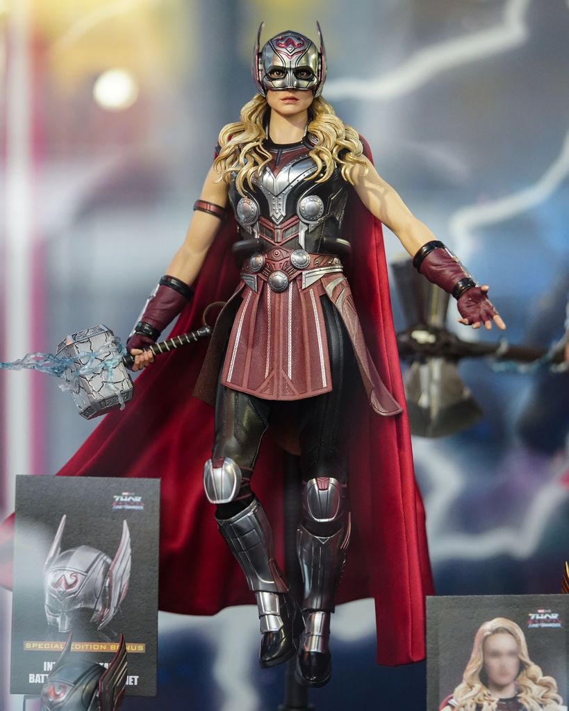 Hot Toys - MIGHTY THOR - Thor: Love and Thunder Masterpiece