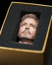 Load image into Gallery viewer, Hot toys MMS528D30 Avengers Endgame Ironman Mark85 (Updated Headsculpt in the Red Box)