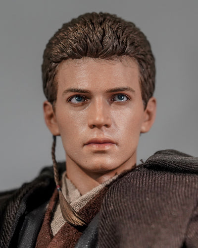 Hot Toys MMS677 Star Wars Attack of the Clones Anakin Skywalker 1/6 Scale Collectible Figure