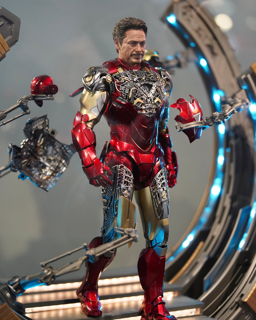 Preorder! Hot Toys MMS688D53 The Avengers Iron Man Mark VI (2.0) With Suit Up Gantry 1:6 Scale Collectible Set