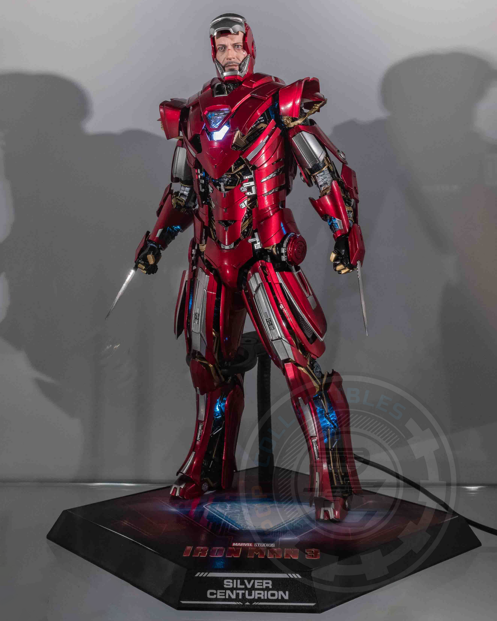 Hot toys MMS618D43 Ironman 3 Ironman Silver Centurion Armor Suit