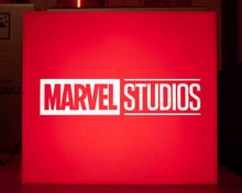 Load image into Gallery viewer, Hot toys Marvel Studios Square Lightbox Red