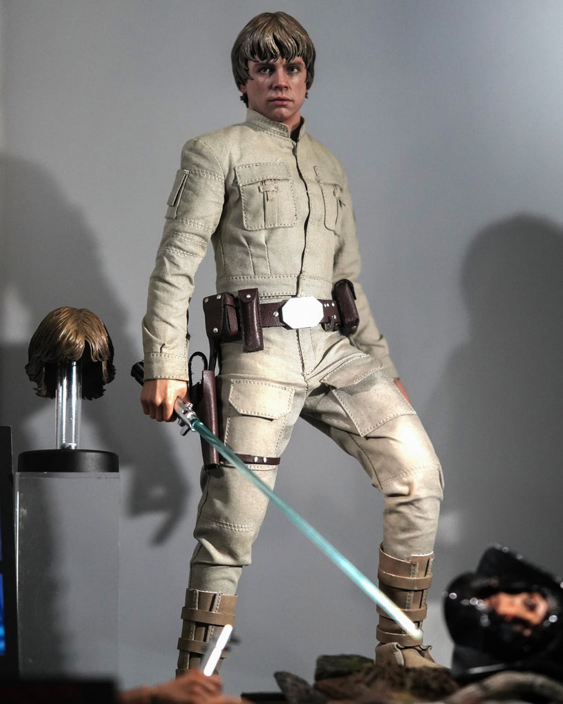 Hot Toys DX25 Star Wars Empire Strikes Back Luke Skywalker Luke Skywalker Bespin (Deluxe Edition)