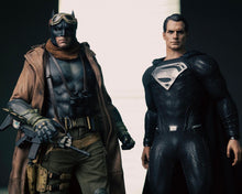 Load image into Gallery viewer, Hot toys TMS038 DC Zack Snyder Justice League Knightmare Batman and Superman Collectibles Set