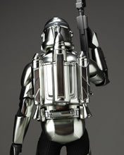 Load image into Gallery viewer, Hot toys MMS643 Star Wars Clone Trooper Chrome Version