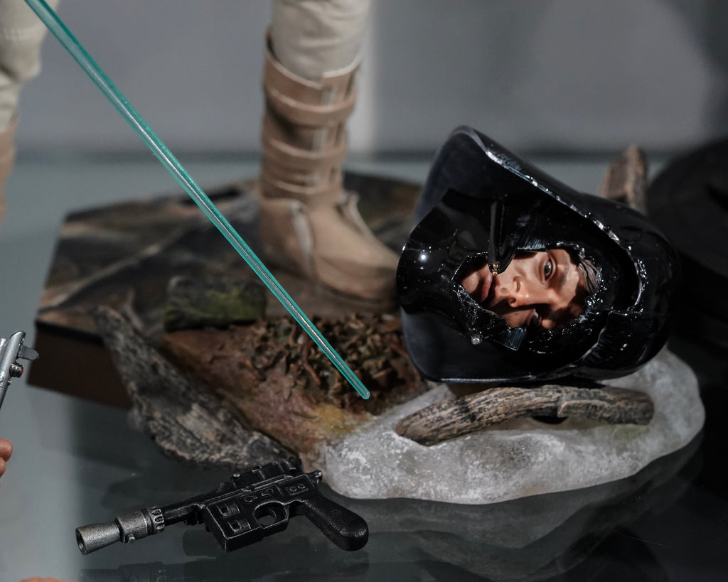 Hot Toys DX25 Star Wars Empire Strikes Back Luke Skywalker Luke Skywalker Bespin (Deluxe Edition)